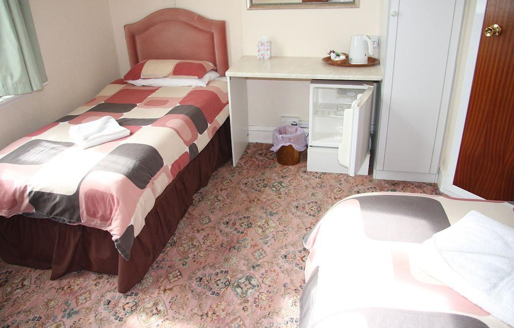 Dove Court Mini Lodge Almondsbury Extérieur photo