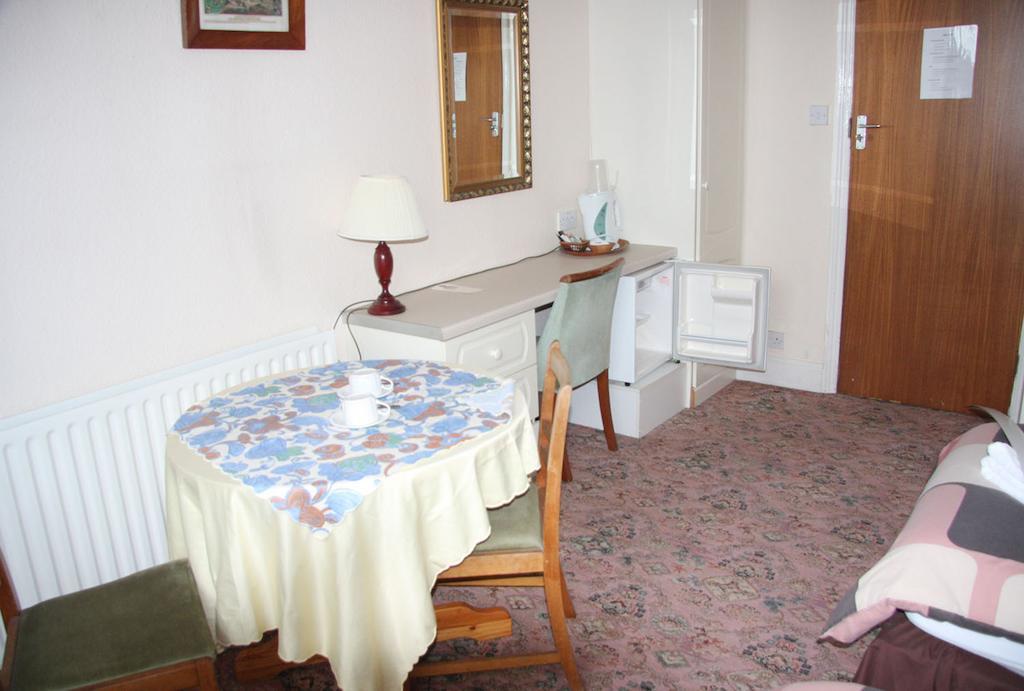 Dove Court Mini Lodge Almondsbury Extérieur photo