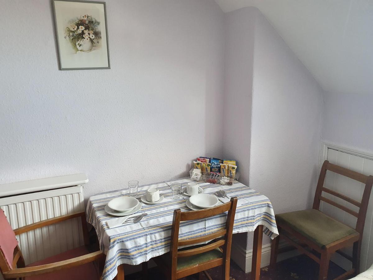 Dove Court Mini Lodge Almondsbury Extérieur photo