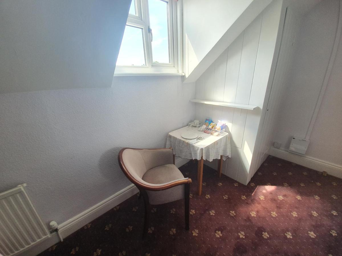 Dove Court Mini Lodge Almondsbury Extérieur photo